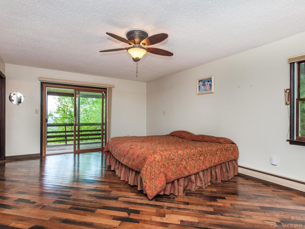 138 Laurel Road Arden, NC 28704 - Photo 19 of 36 Gallery Image 19