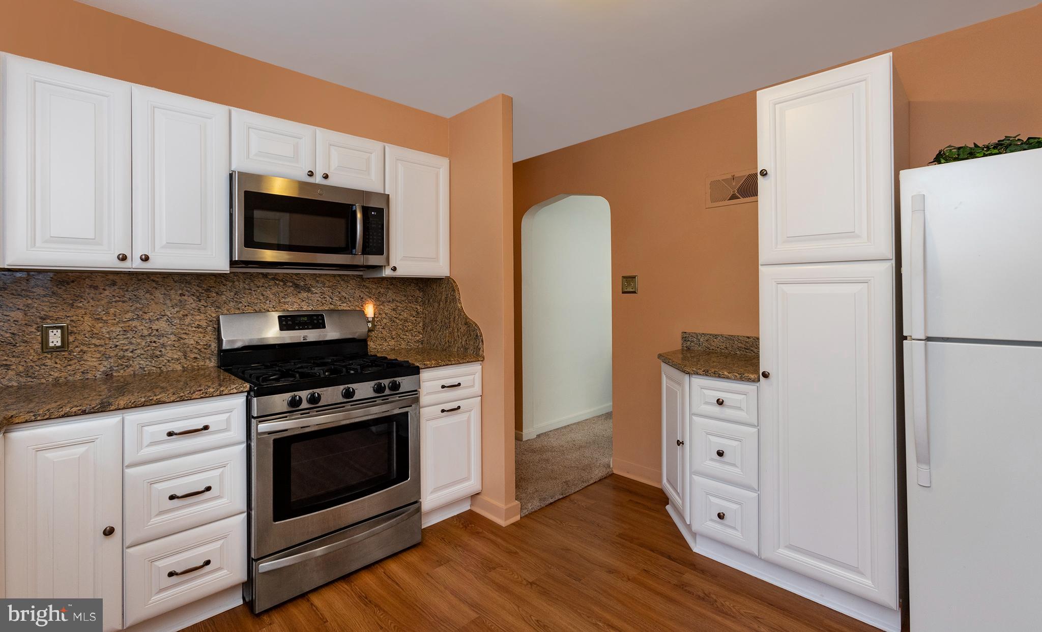 579 Devon Road Camp Hill, PA 17011 - Photo 6 of 38 Gallery Image 6