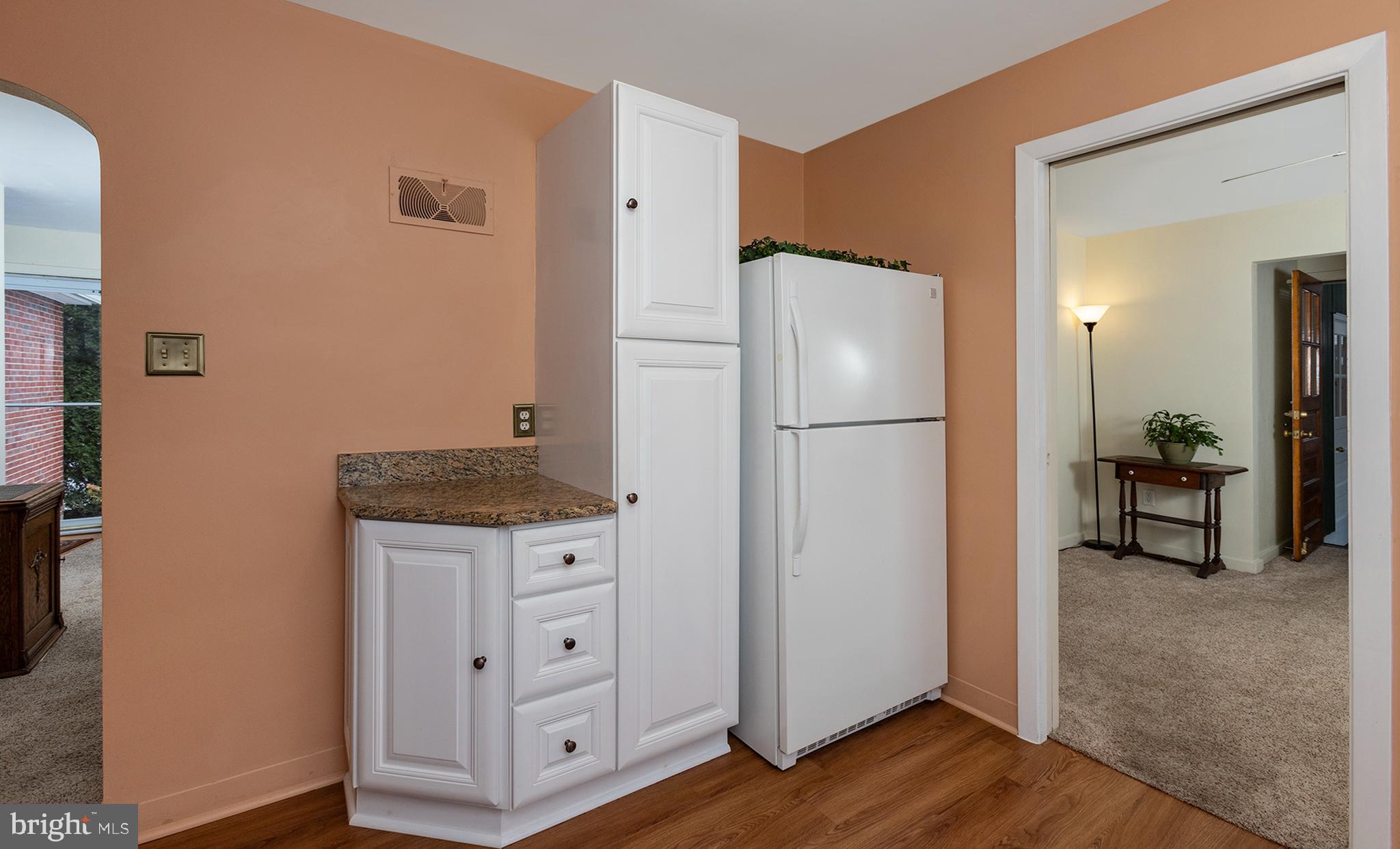 579 Devon Road Camp Hill, PA 17011 - Photo 7 of 38 Gallery Image 7