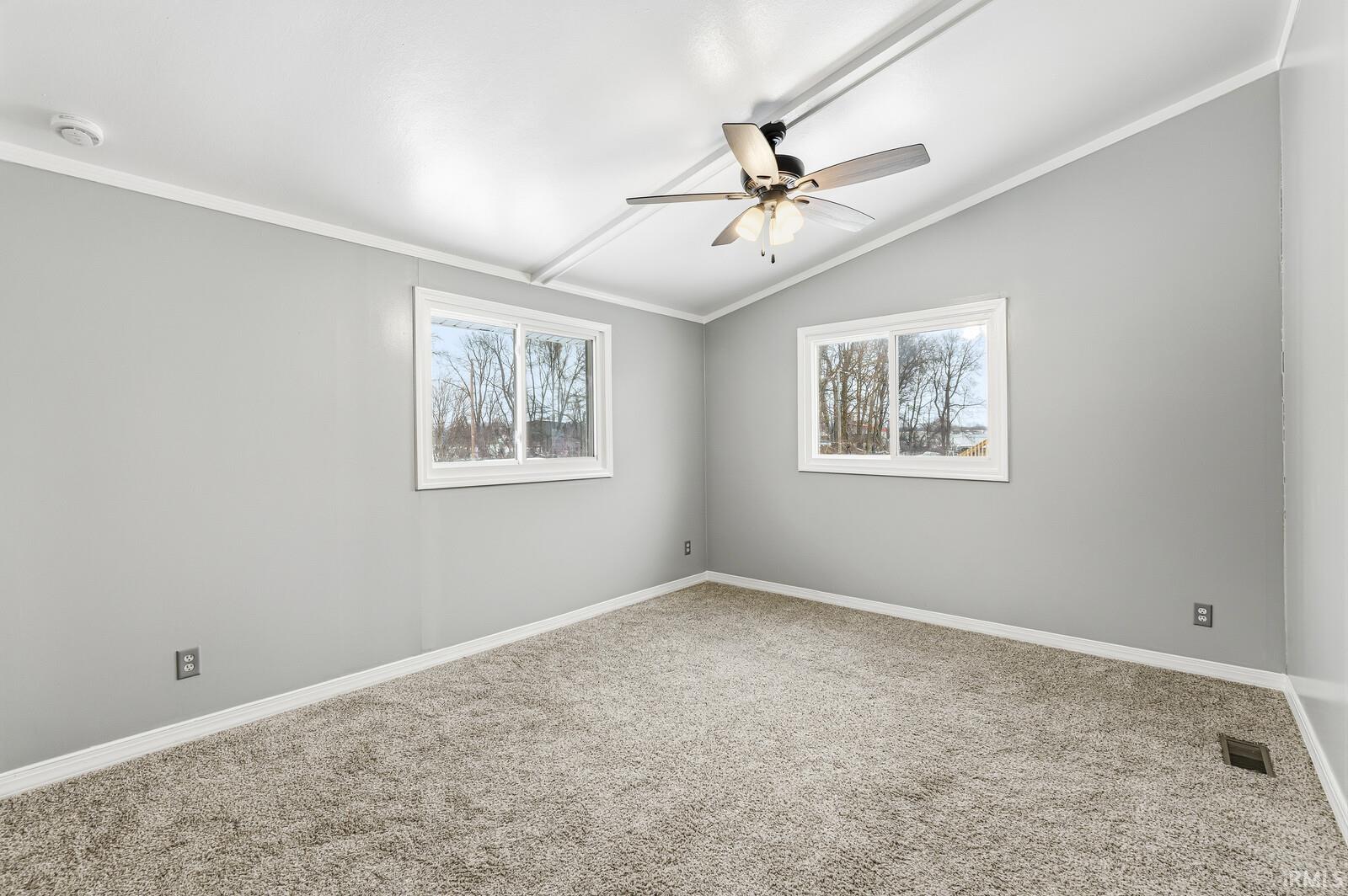 3127 Peddlers Village Road Goshen, IN 46526 - Photo 9 of 30