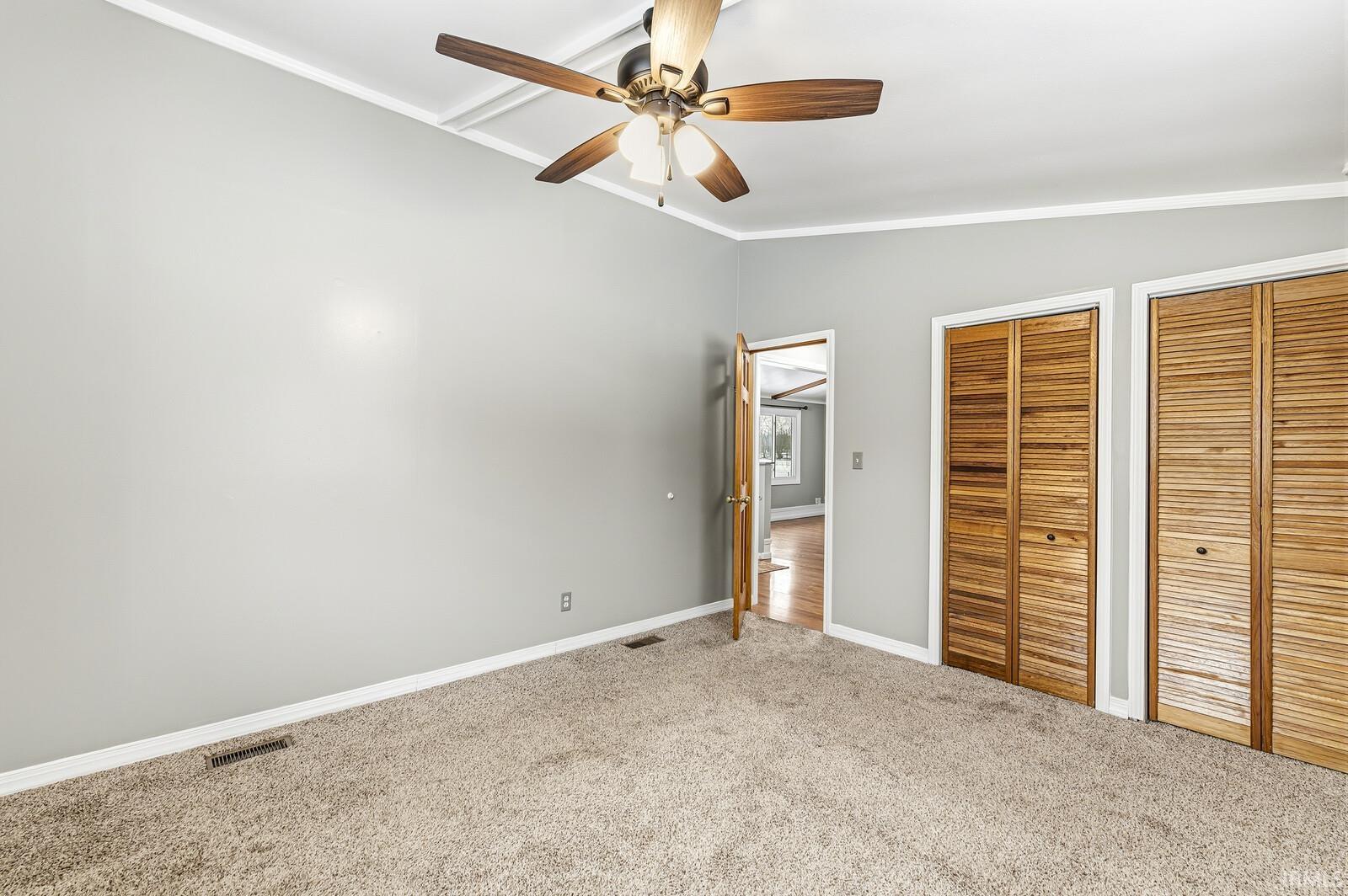 3127 Peddlers Village Road Goshen, IN 46526 - Photo 10 of 30