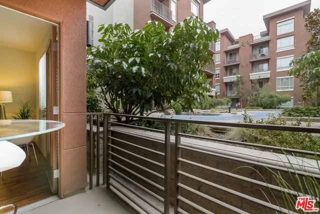 $3,400 | 100 South Alameda Street, Unit 167, Los Angeles, CA 90012