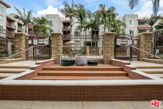 $3,400 | 100 South Alameda Street, Unit 167, Los Angeles, CA 90012