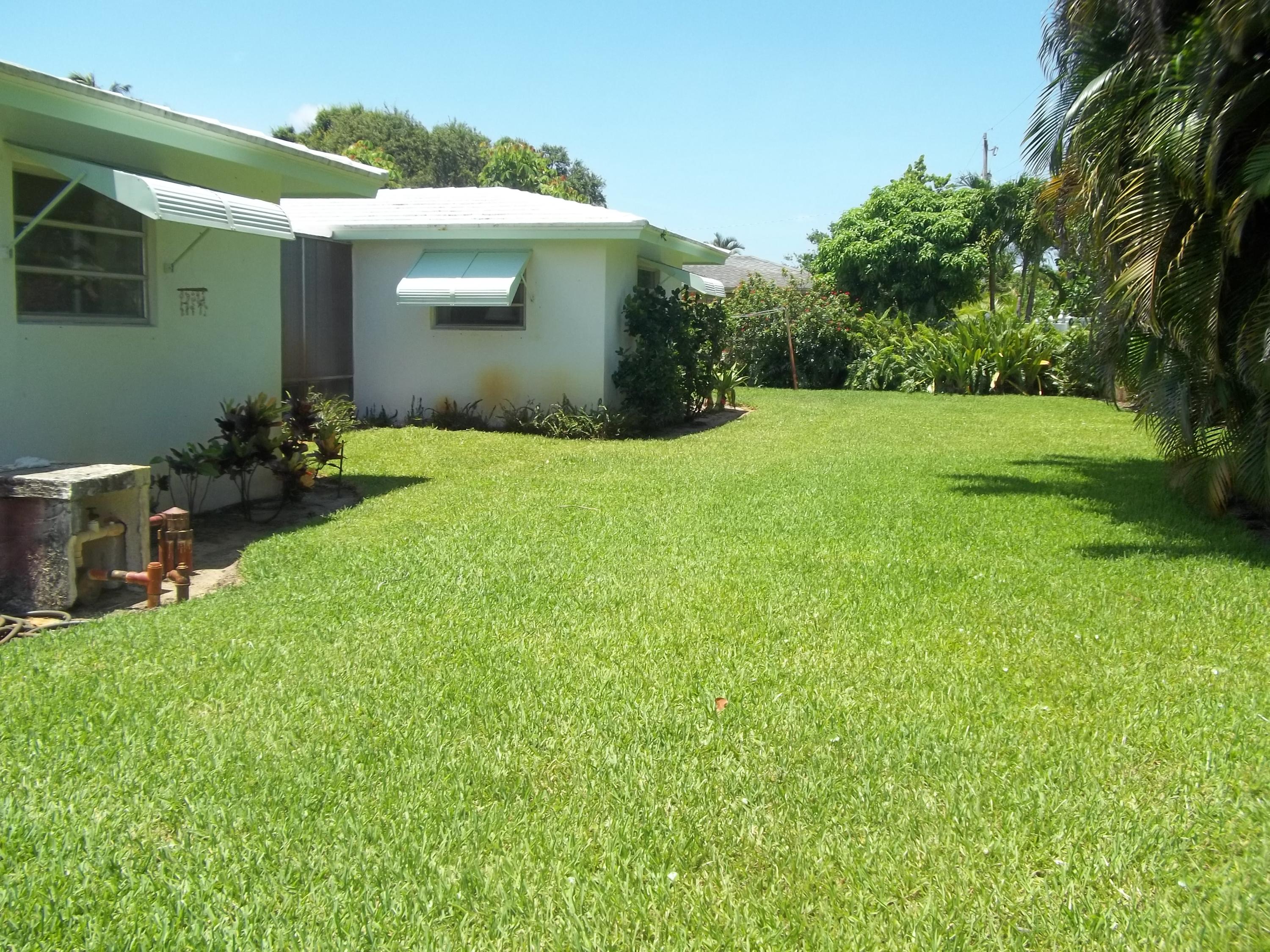 1509 Donald Road Jupiter, FL 33469 - Photo 18 of 19 Backyard