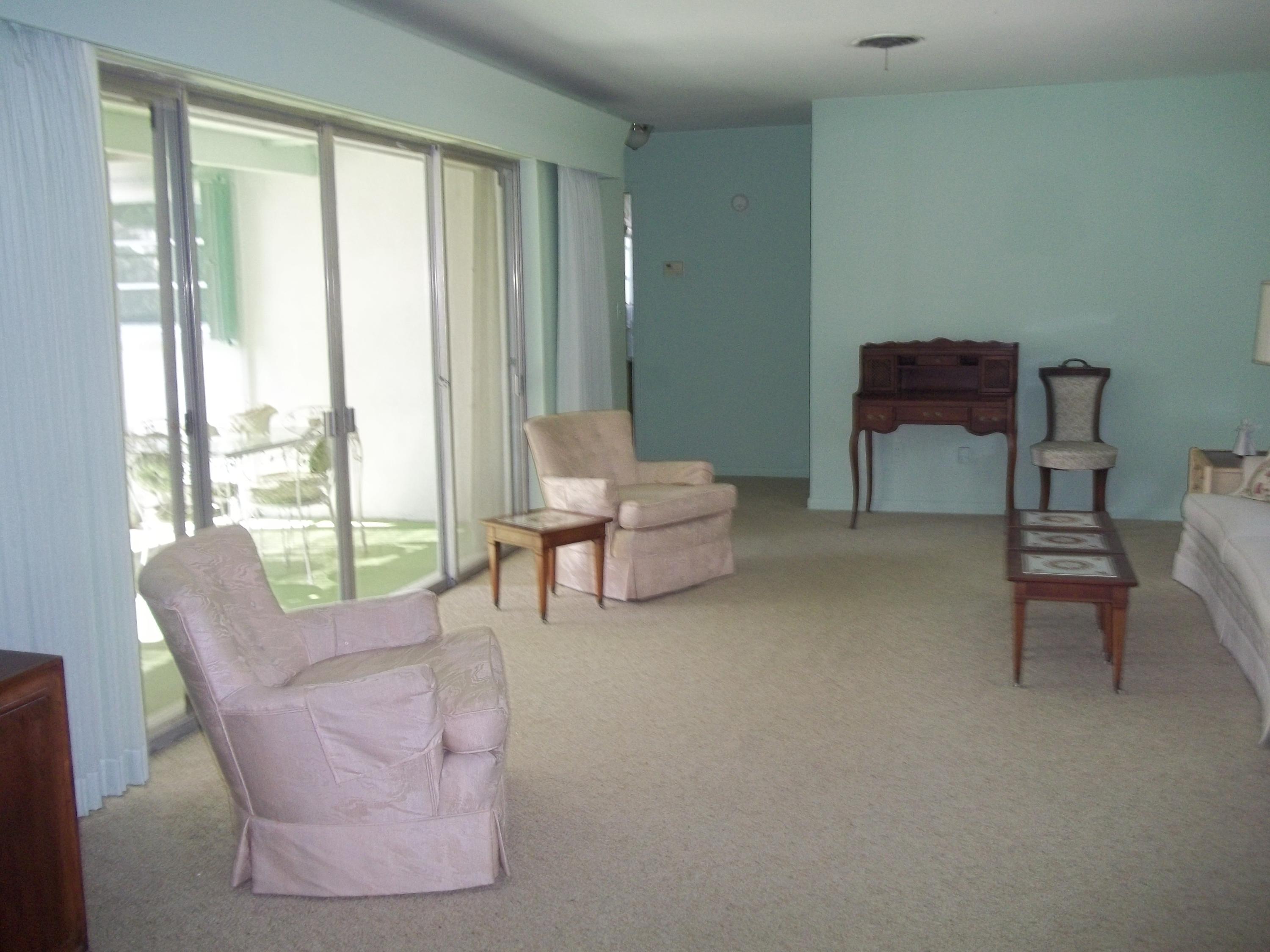 1509 Donald Road Jupiter, FL 33469 - Photo 9 of 19 Glass Sliders in Living Room