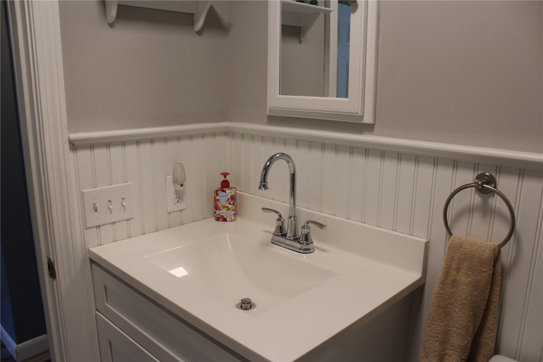 22 Buttonwoods Road Richmond, RI 02898 - Photo 19 of 25