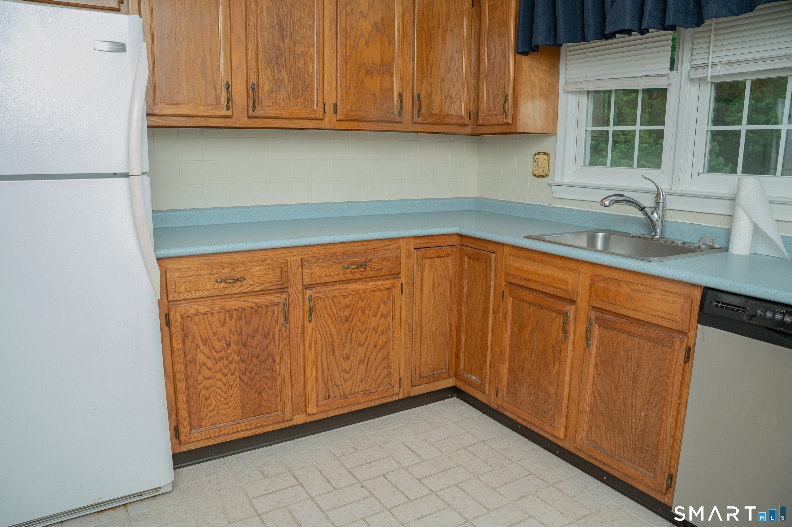1789 Foxon Road, Unit 3B North Branford, CT 06471 - Photo 6 of 18