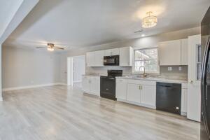 3 Briar Way Goose Creek, SC 29445 - Photo 16 of 40 20251113013902163349000000