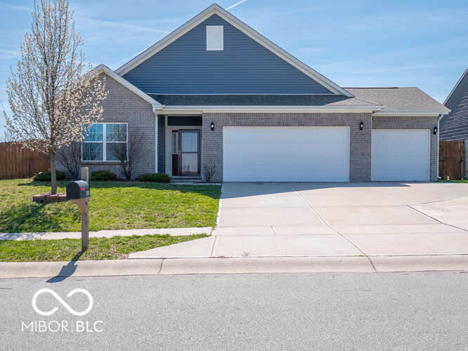 1303 Crabapple Road Franklin, IN 46131 - Photo 2 of 55