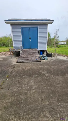 $70,000 | 5960 Highway 56, Chauvin, LA 70344