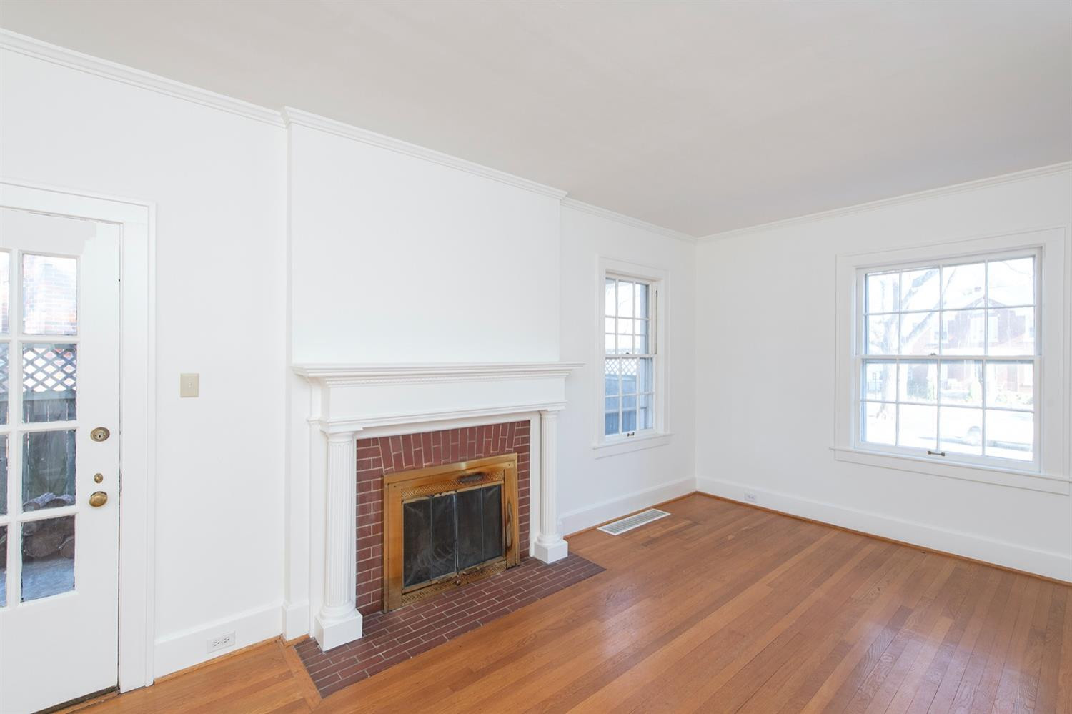 1404 Fontaine Road Lexington, KY 40502 - Photo 7 of 51 Photo 7