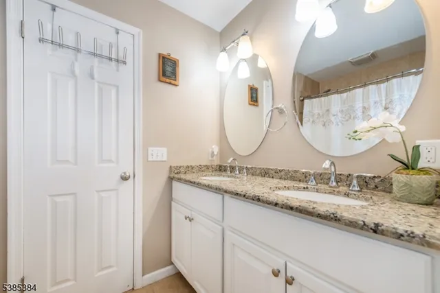 $595,000 | 50 Clover Hill Drive, Flanders, NJ 07836