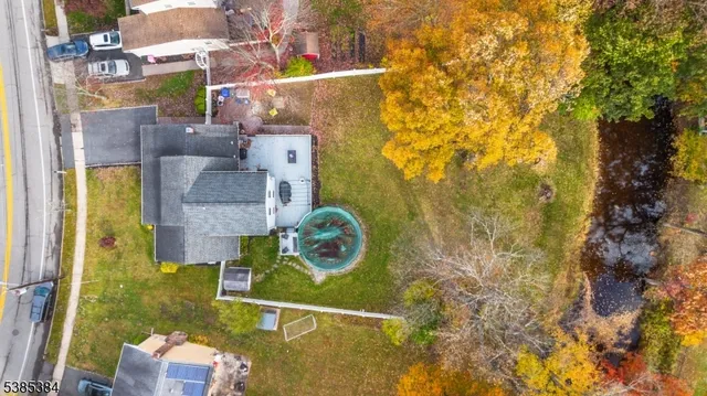 $595,000 | 50 Clover Hill Drive, Flanders, NJ 07836