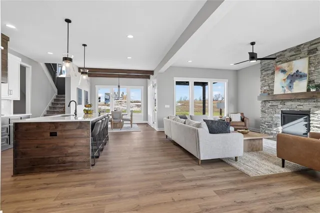 $745,000 | 1712 Southwest Arbor Park Drive, Lee's Summit, MO 64082