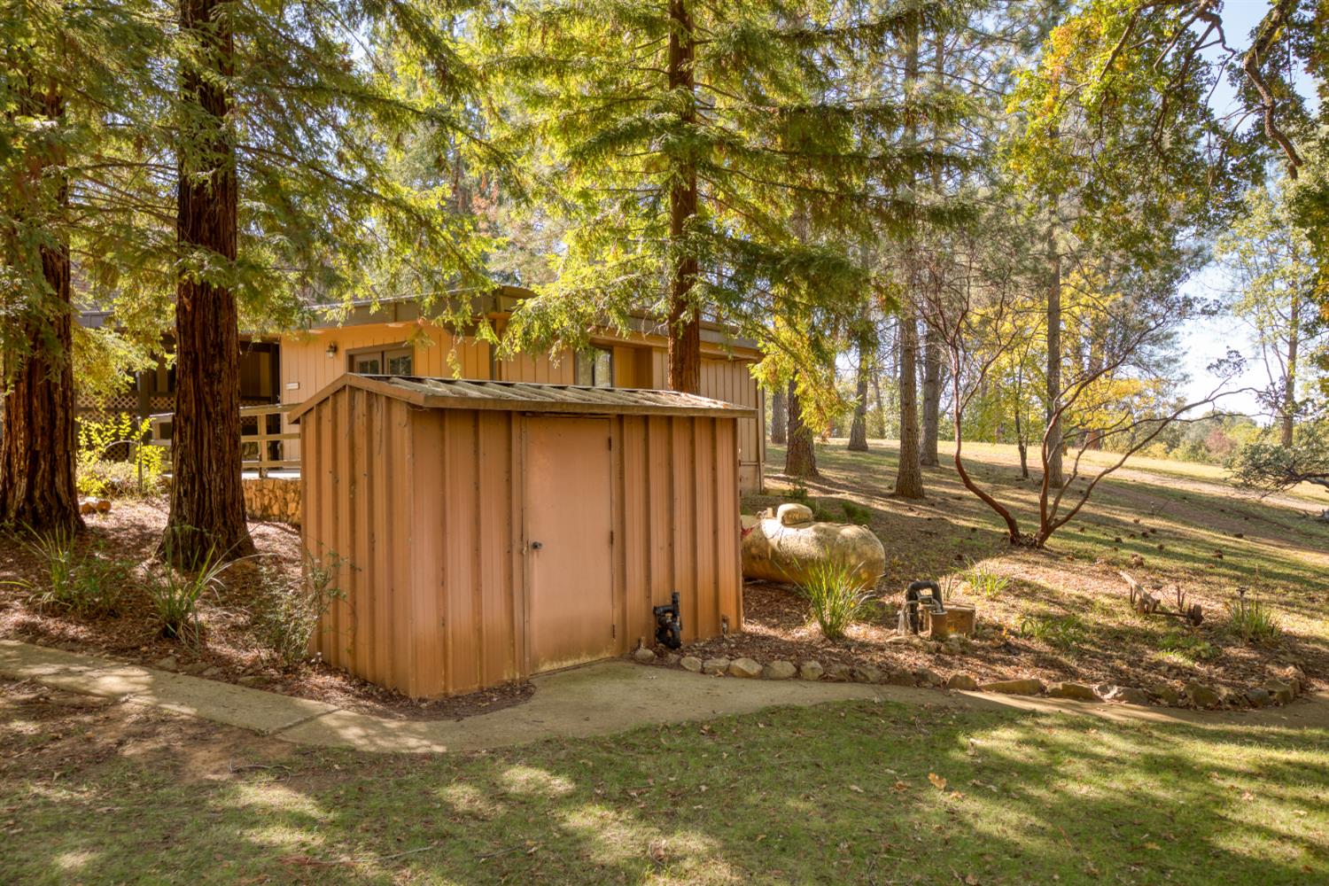 16979 Ridge Road Pine Grove, CA 95665 - Photo 36 of 68