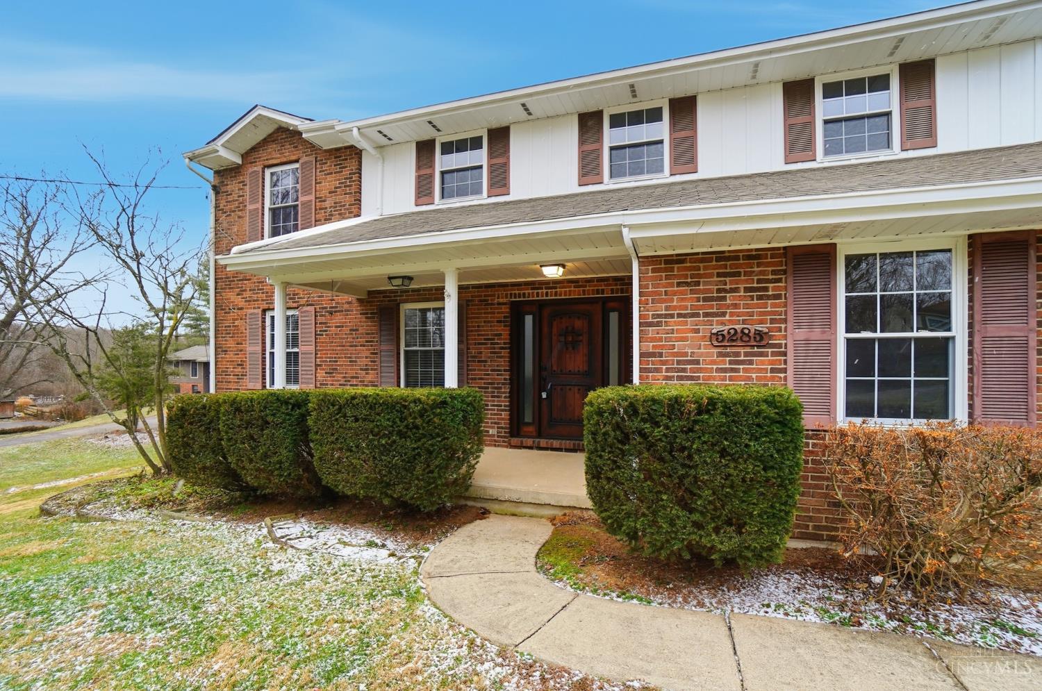 5285 Yeatman Road Cincinnati, OH 45252 - Photo 4 of 72