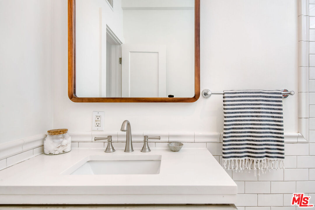 911 Superba Avenue Venice, CA 90291 - Photo 21 of 37