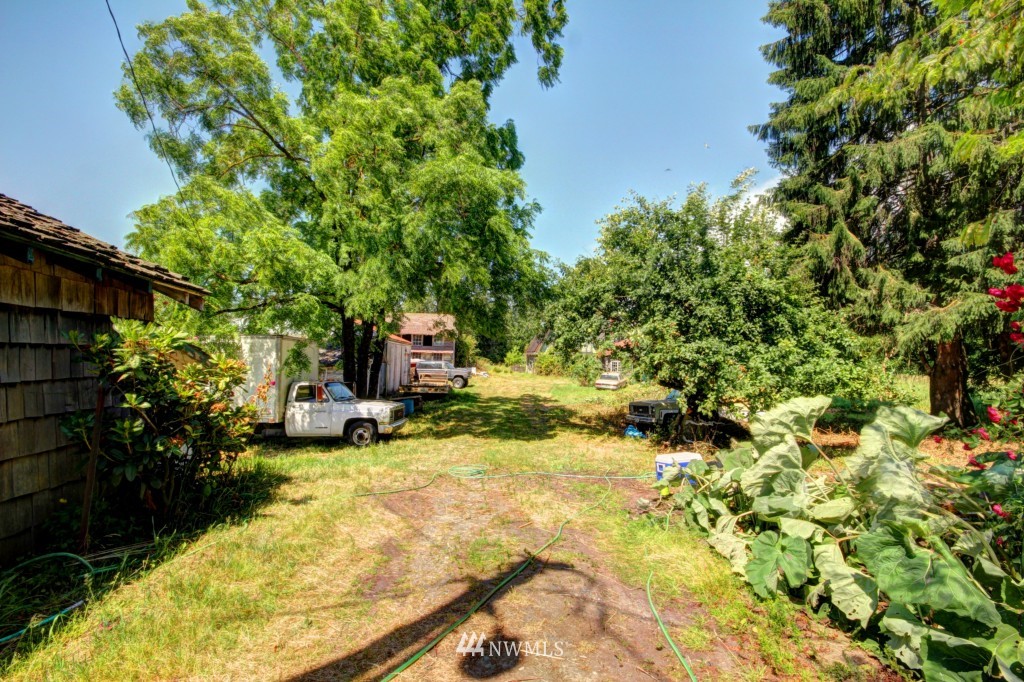 1836 East Badger Road Everson, WA 98247 - Photo 5 of 17