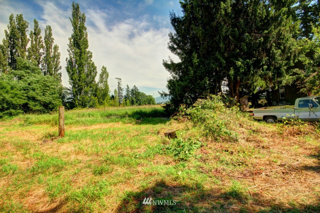 1836 East Badger Road Everson, WA 98247 - Photo 10 of 17
