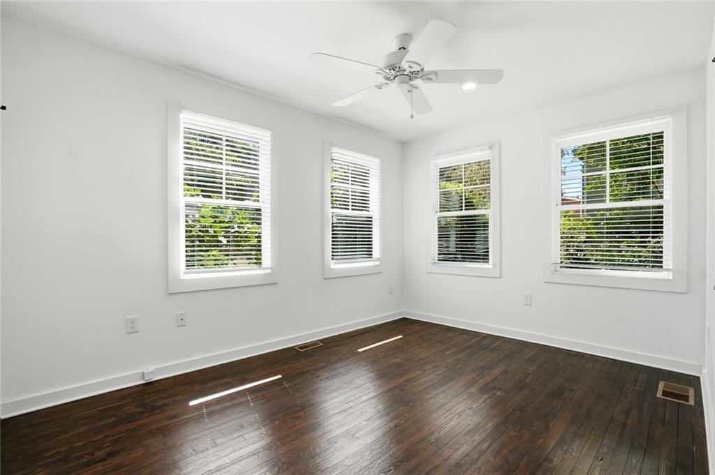 439 Oak Road Pine Lake, GA 30072 - Photo 12 of 34