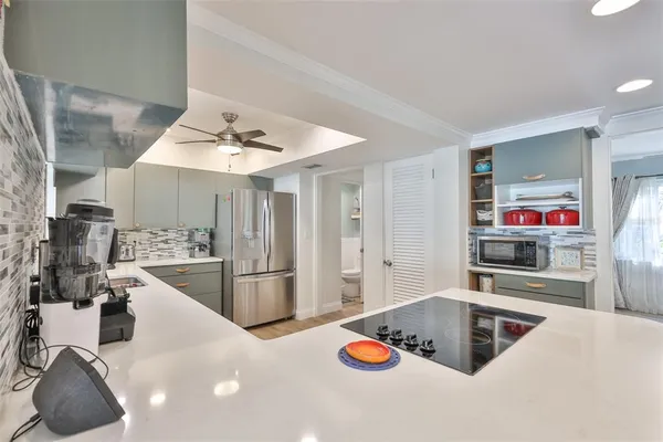 $4,000 | 1279 86th Avenue North, St. Petersburg, FL 33702