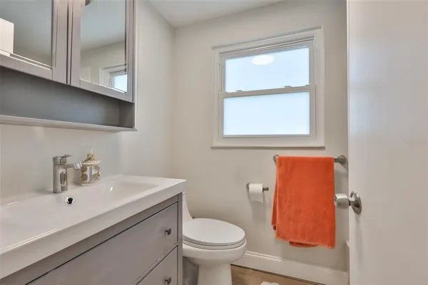 $4,000 | 1279 86th Avenue North, St. Petersburg, FL 33702
