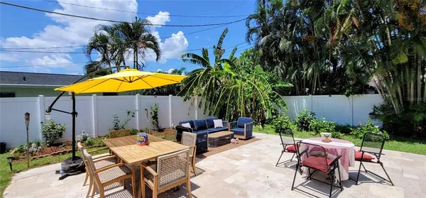 $4,000 | 1279 86th Avenue North, St. Petersburg, FL 33702