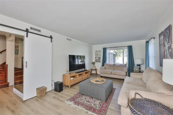 $4,000 | 1279 86th Avenue North, St. Petersburg, FL 33702