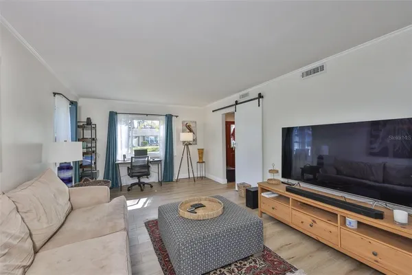 $4,000 | 1279 86th Avenue North, St. Petersburg, FL 33702