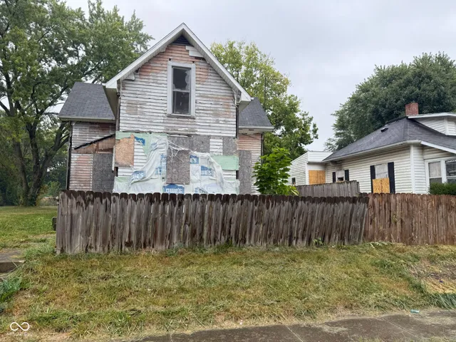 $27,800 | 2328 Fletcher Street, Anderson, IN 46016