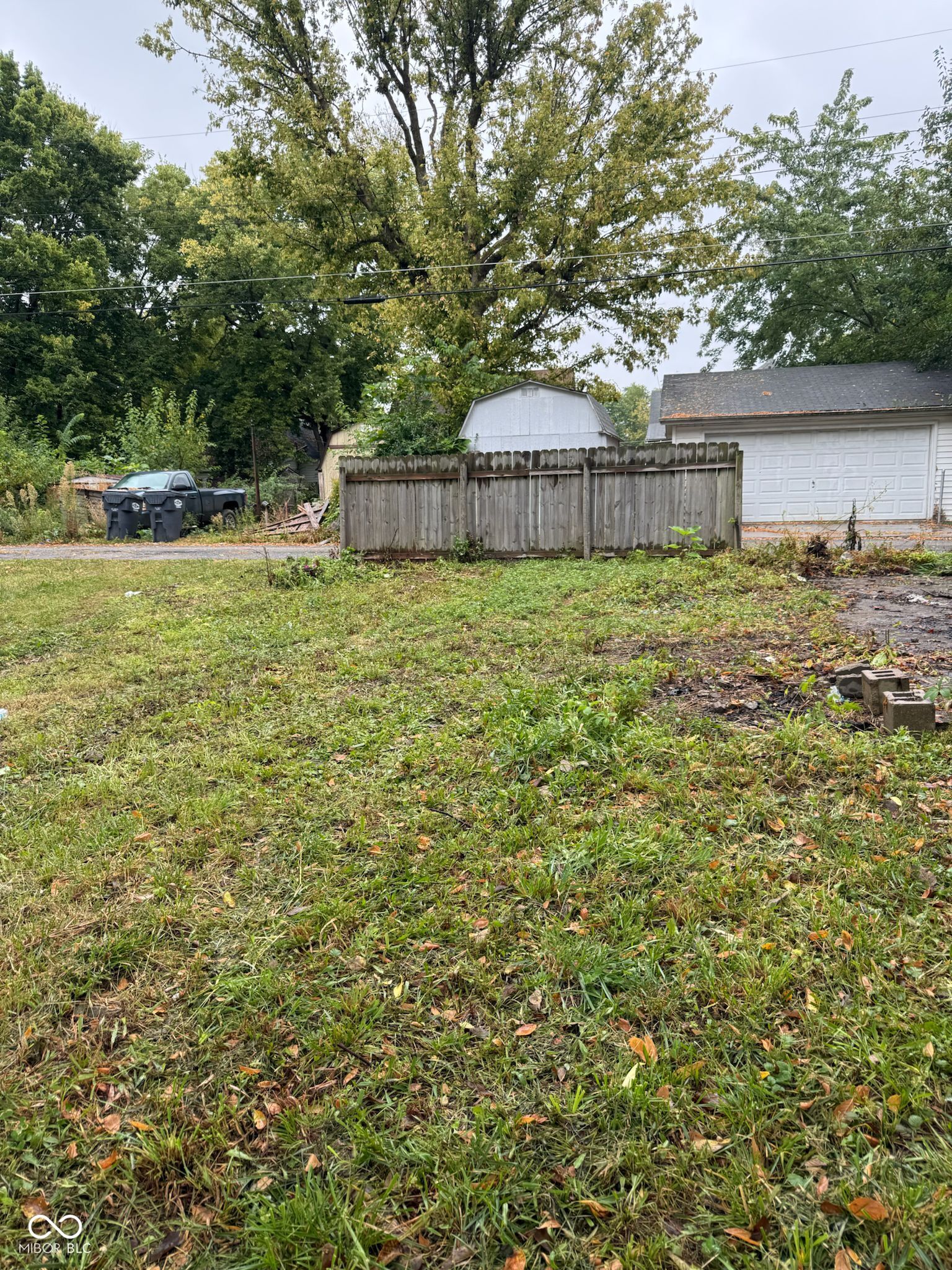 2328 Fletcher Street Anderson, IN 46016 - Photo 7 of 15