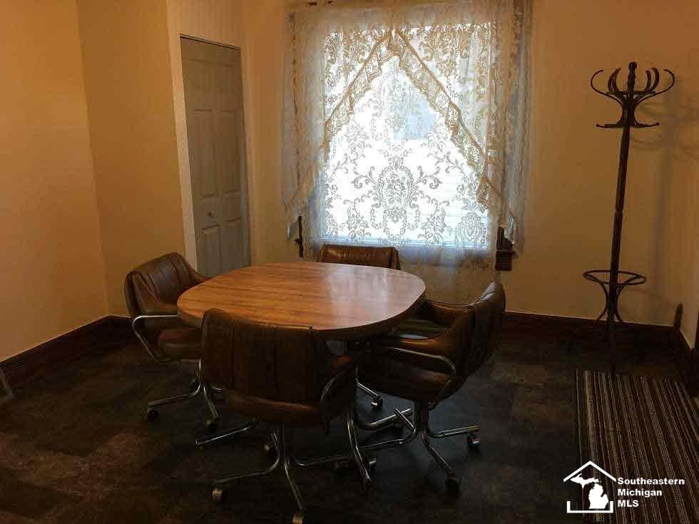 627 Laplaisance Road Monroe, MI 48161 - Photo 6 of 15 Dining Room