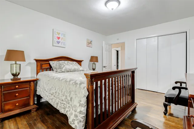 $225,000 | 706 Beaumont Street, Anahuac, TX 77514