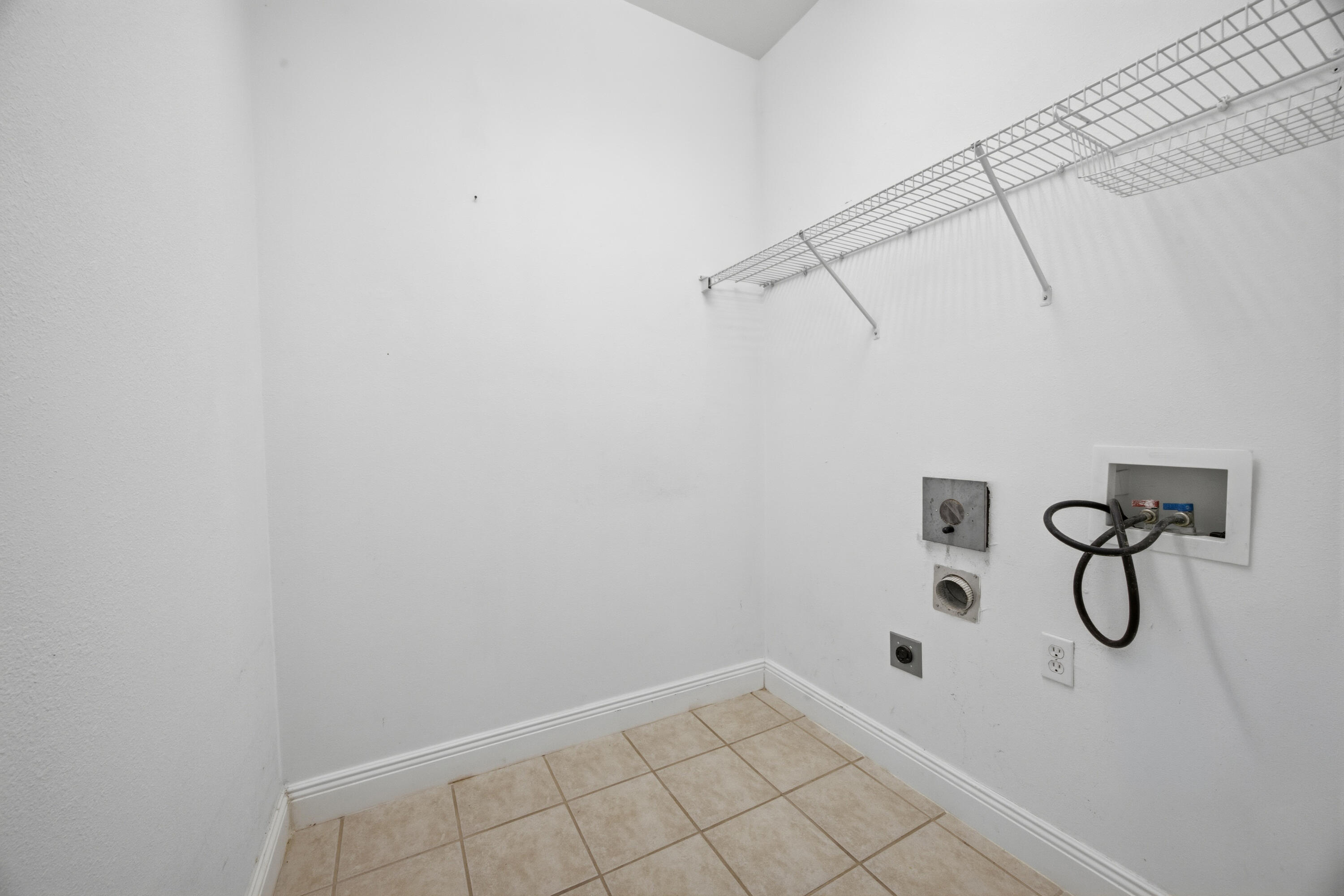 51 Tournament Lane Freeport, FL 32439 - Photo 31 of 71 a view of a rack on the wall