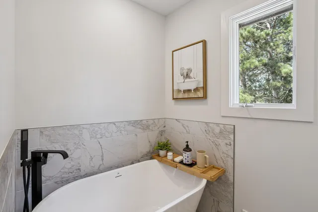 $3,999 | 10144 67th Lane North, Stillwater, MN 55082