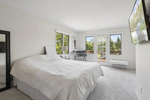 $3,999 | 10144 67th Lane North, Stillwater, MN 55082