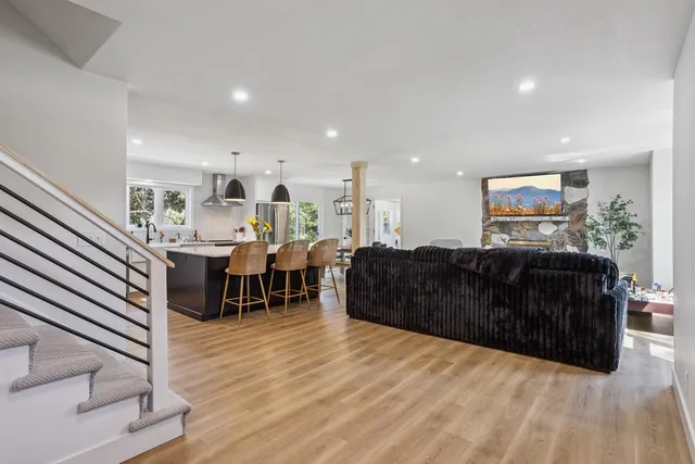 $3,999 | 10144 67th Lane North, Stillwater, MN 55082