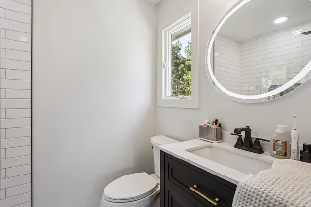 $3,999 | 10144 67th Lane North, Stillwater, MN 55082