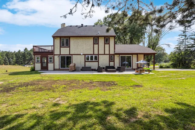 $3,999 | 10144 67th Lane North, Stillwater, MN 55082