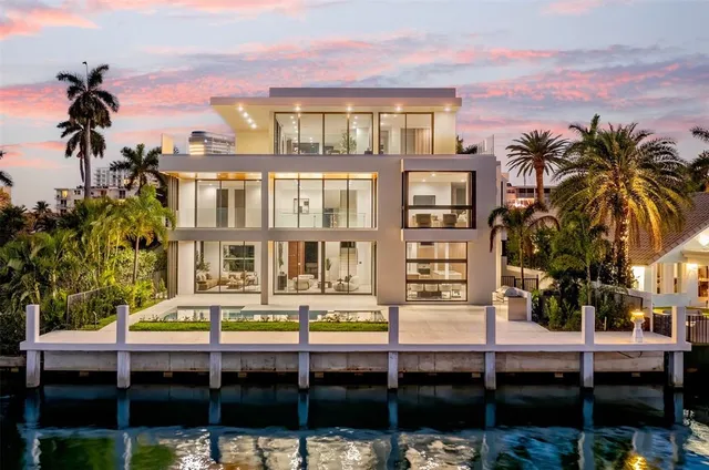 $7,000,000 | 1637 Southeast 14th Street, Fort Lauderdale, FL 33316