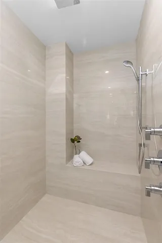 $7,000,000 | 1637 Southeast 14th Street, Fort Lauderdale, FL 33316