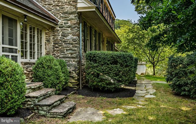 $1,166,000 | 1204 Old Shadyside Road, Downingtown, PA 19335