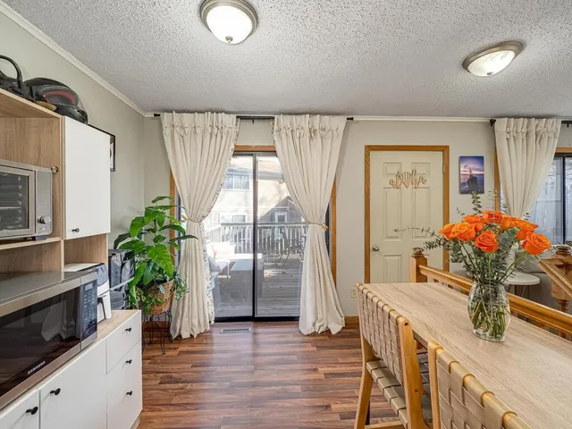 $220,000 | 2708 Terraceview Court, Plymouth, MN 55447