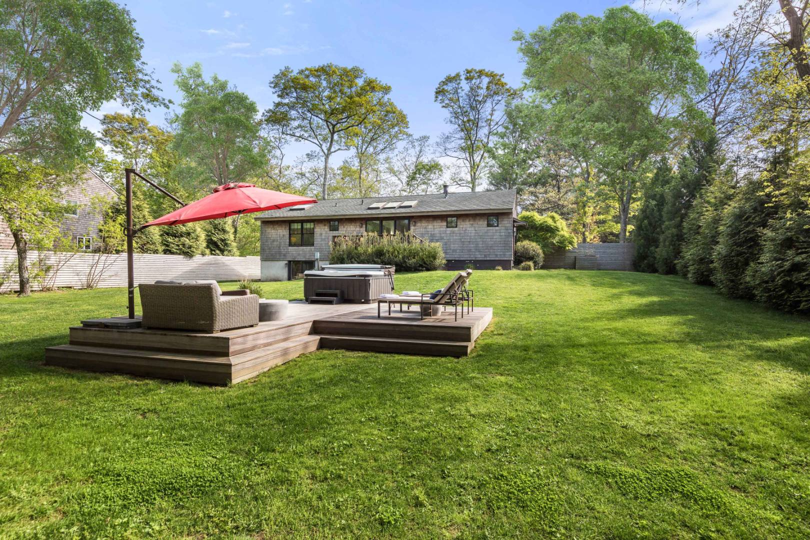 33 Sandra Road East Hampton, NY 11937 - Photo 19 of 22 Gallery Image 19