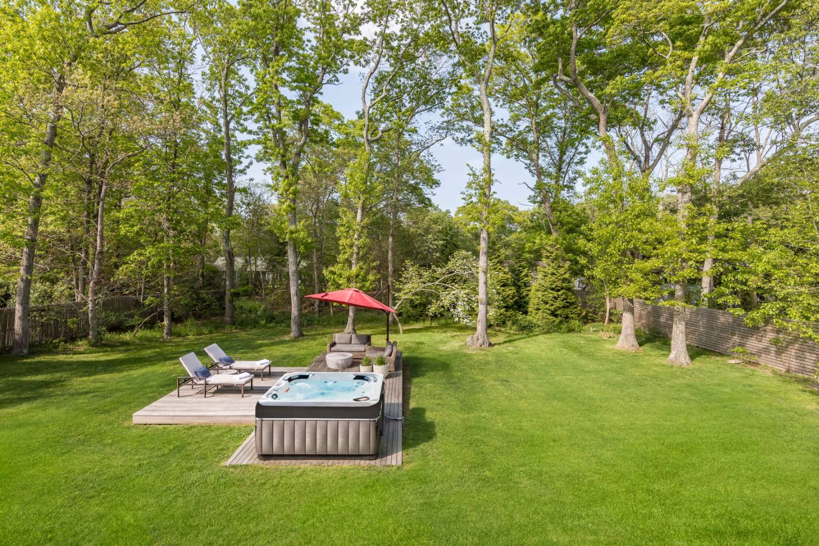 33 Sandra Road East Hampton, NY 11937 - Photo 20 of 22 Gallery Image 20