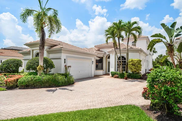 $2,200,000 | 7917 Villa D Este Way, Delray Beach, FL 33446