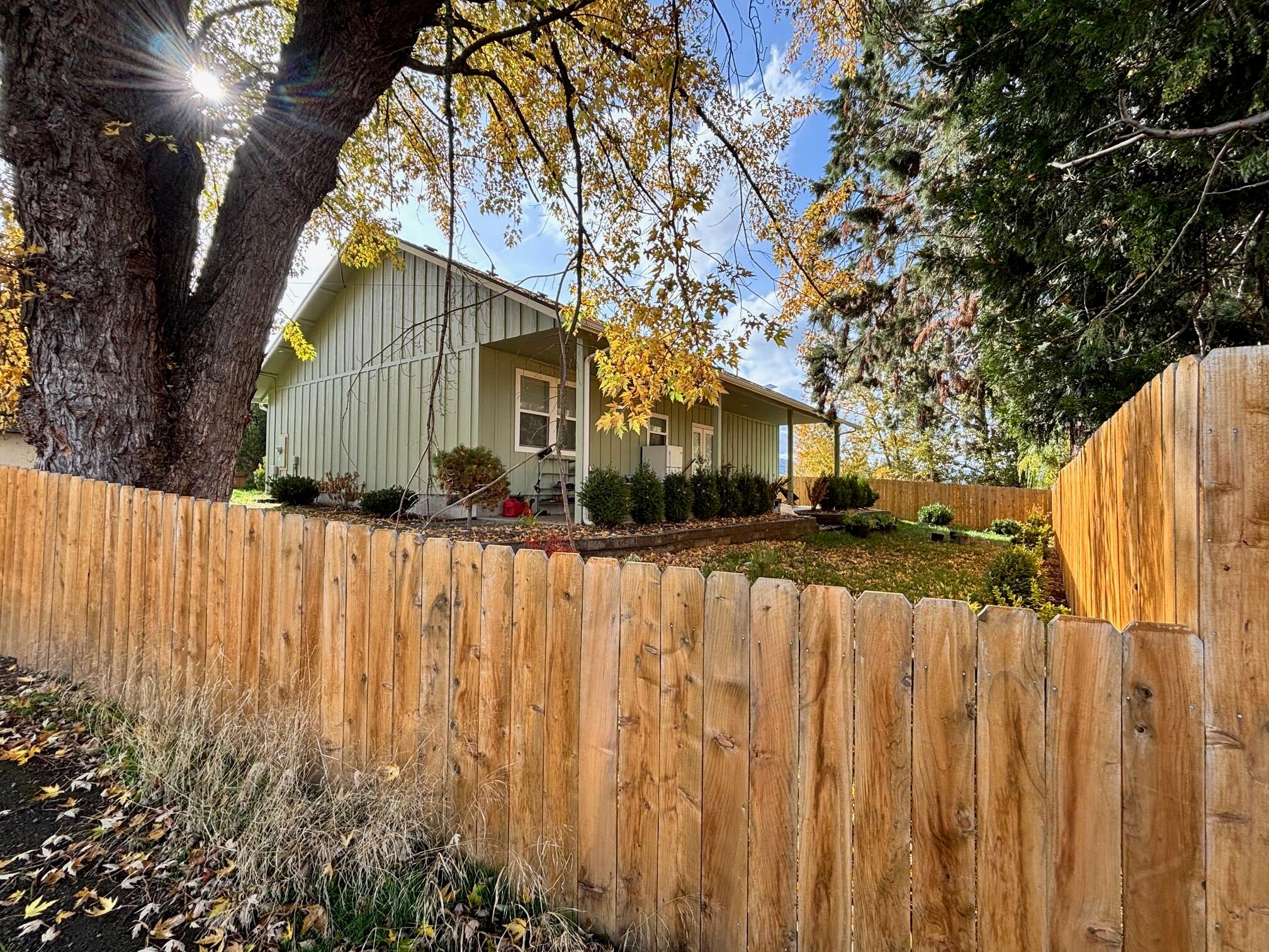 4059 Fern Valley Road Medford, OR 97504 - Photo 27 of 33 Exterior