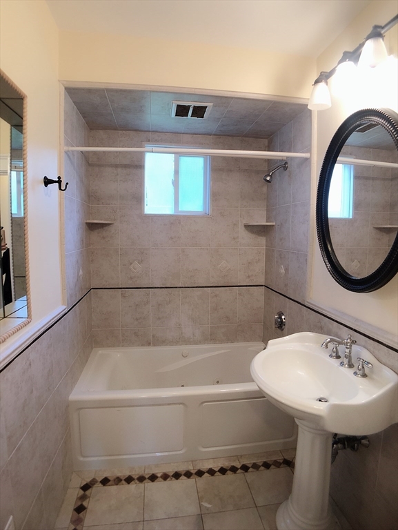 31 Gilbert Road, Unit 2 Belmont, MA 02478 - Photo 18 of 23