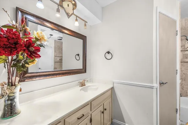 $300,000 | 4704 Burning Springs Drive, Arlington, TX 76017