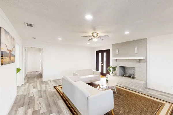 $2,200 | 4620 East University Drive, Denton, TX 76208